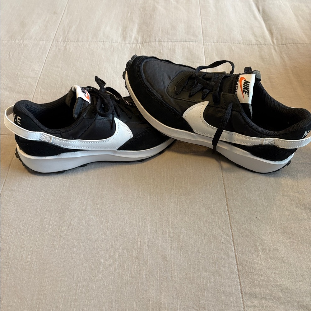 Women’s Nike Black and White Waffle Debut Sneakers